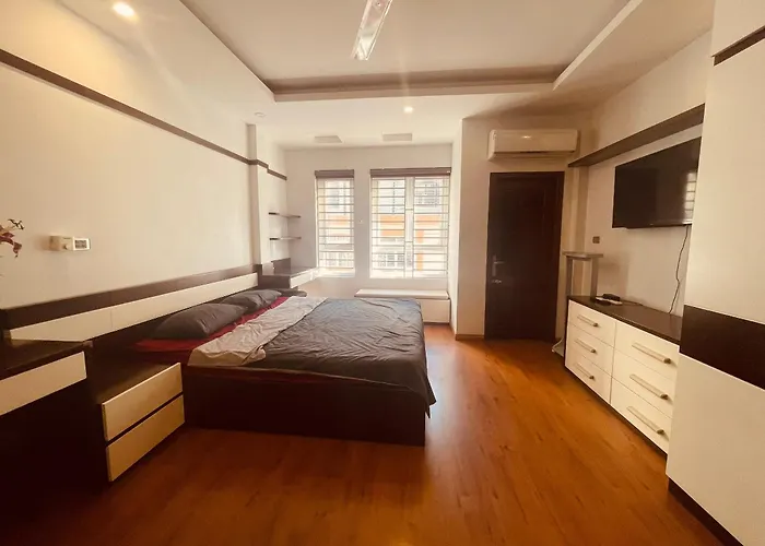 Laca Home