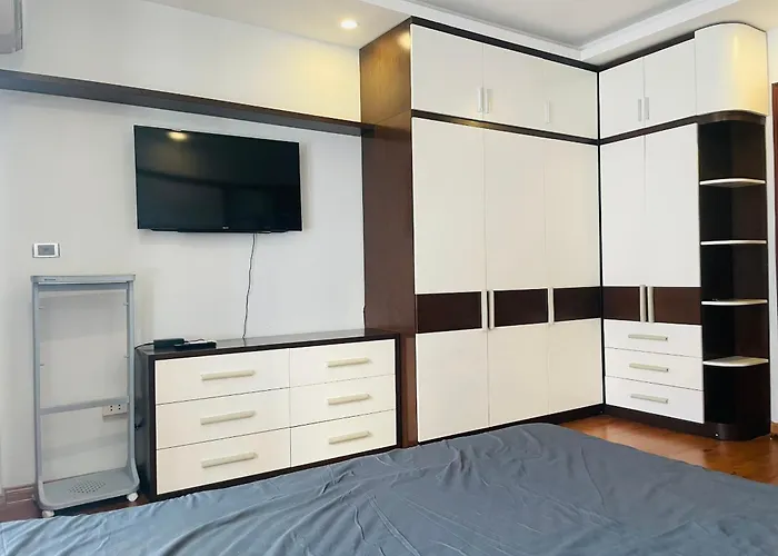Laca Home